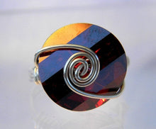 Load image into Gallery viewer, Sterling Silver Crystal Red Magma Potato Chip Ring