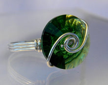 Load image into Gallery viewer, Sterling Silver Crystal Moss Green Round Ring