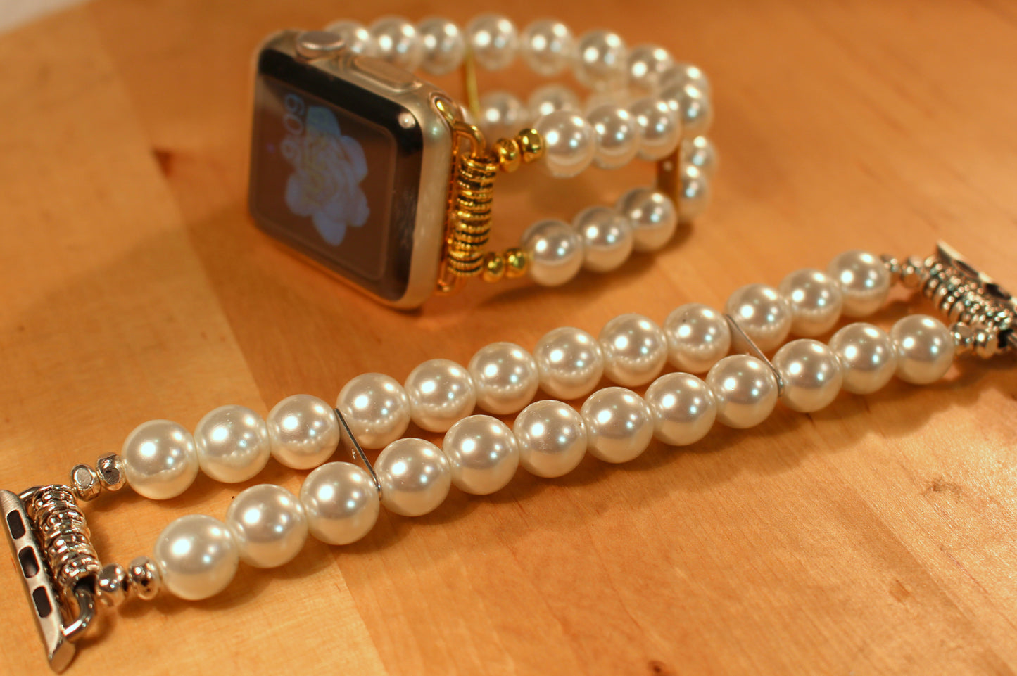 White Pearls Smartwatch-Apple Watch Band | Handmade Gemstone Bracelet Band