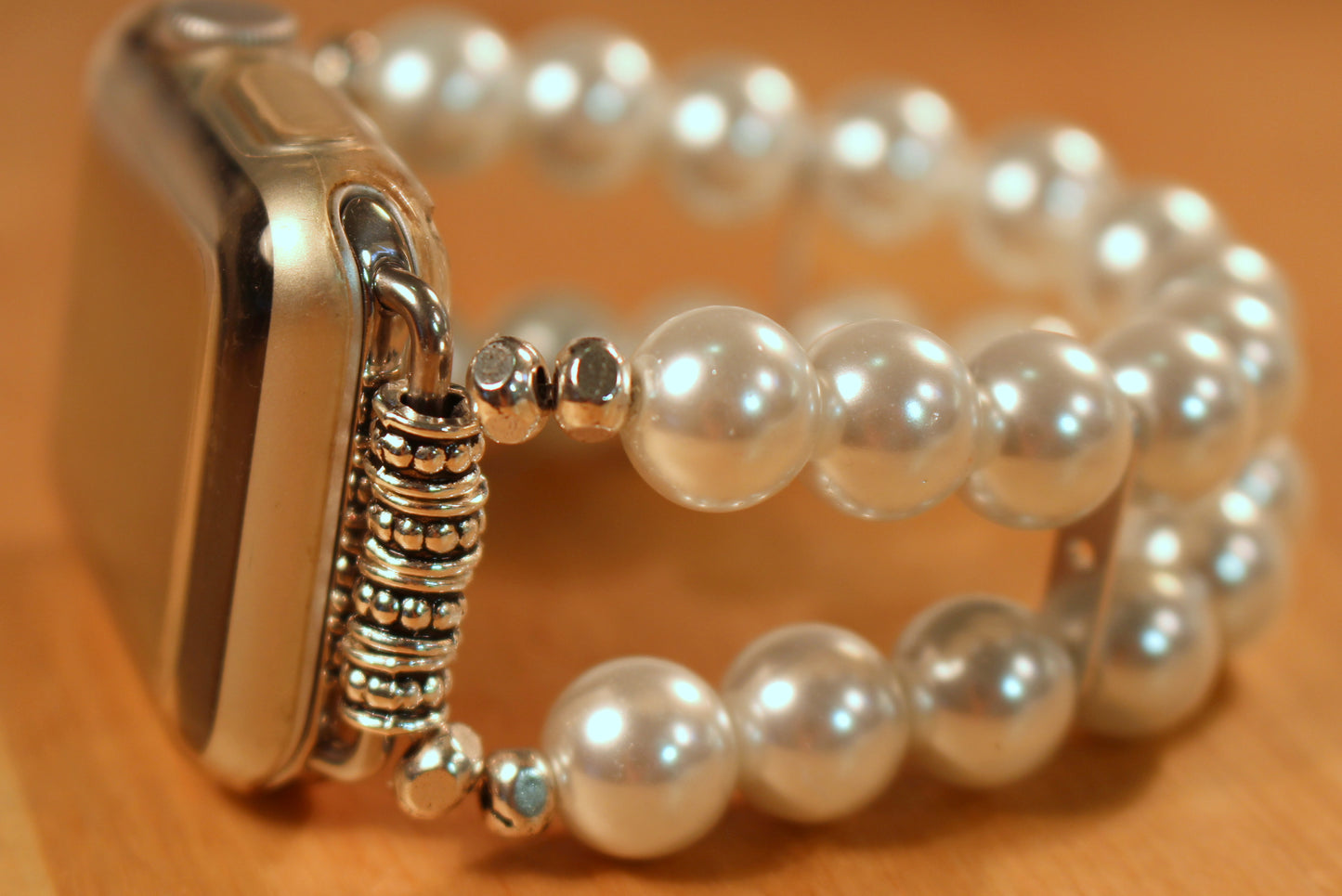 White Pearls Smartwatch-Apple Watch Band | Handmade Gemstone Bracelet Band