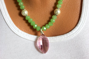 Green Jade Crystal and Pearl Necklace