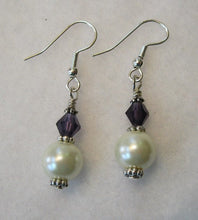 Load image into Gallery viewer, Amethyst and Pearls Necklace
